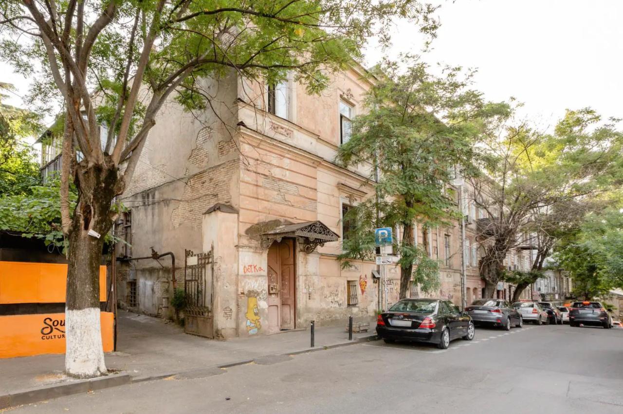 Lovely Dulcet Loft In Center Of Rustaveli Tbilissi Extérieur photo